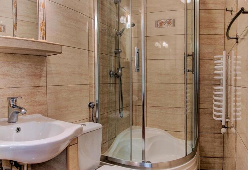 Quarto Estandar com Terraço, Willa Roztoka