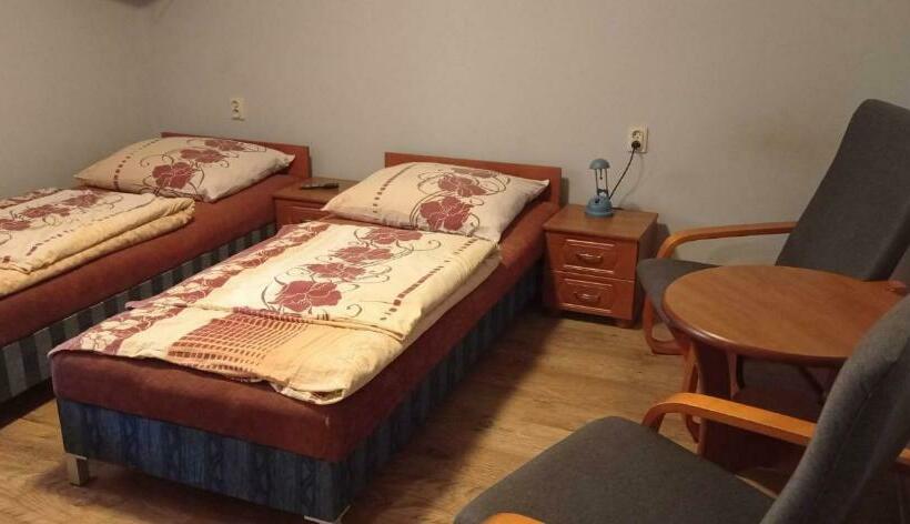 Номер Стандарт, Zajazd U Doktora