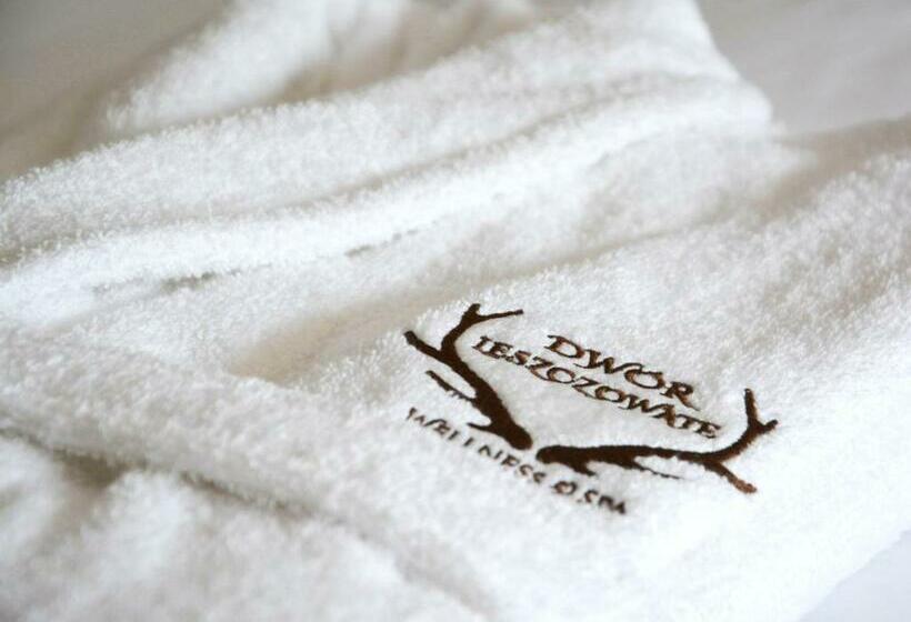Дом 1 Спальня, Dwór I Dworek Leszczowate Wellness & Spa