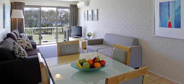 ２ベッドルームアパートメント, Main Beach Apartments