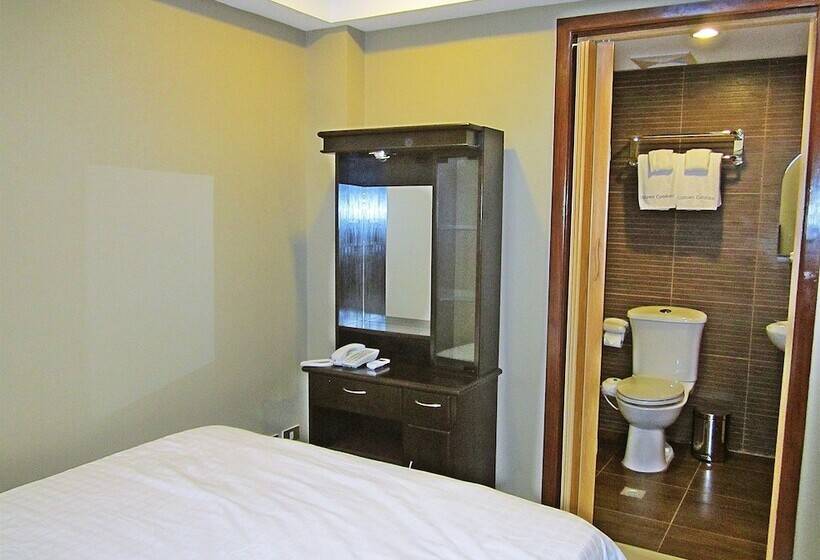 스위트, Uptown Condotel