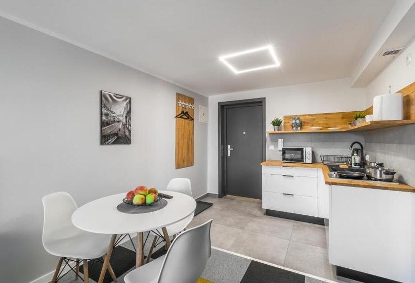 Апартаменты 2 Спальни, Apartamenty Medyka Park