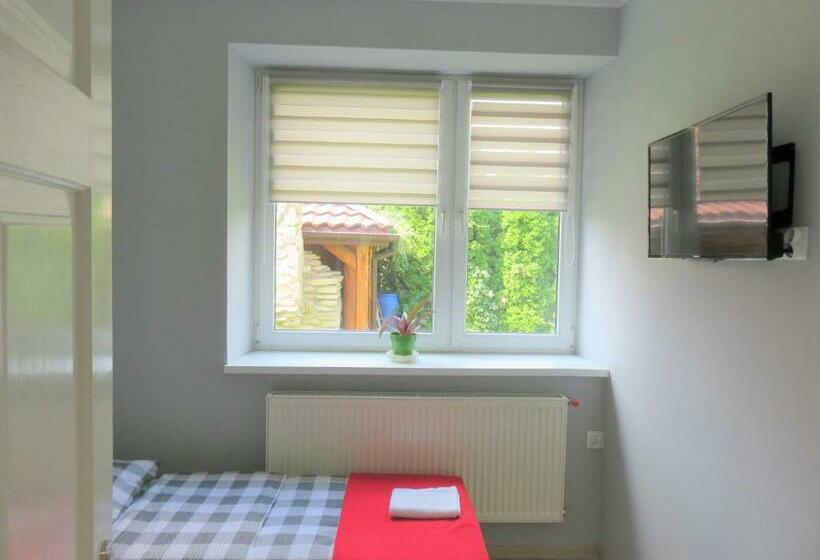 Номер Стандарт, Hostel Karpacki Szymon Szczepan