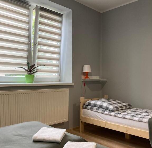 Номер Стандарт Трехместный, Hostel Karpacki Szymon Szczepan