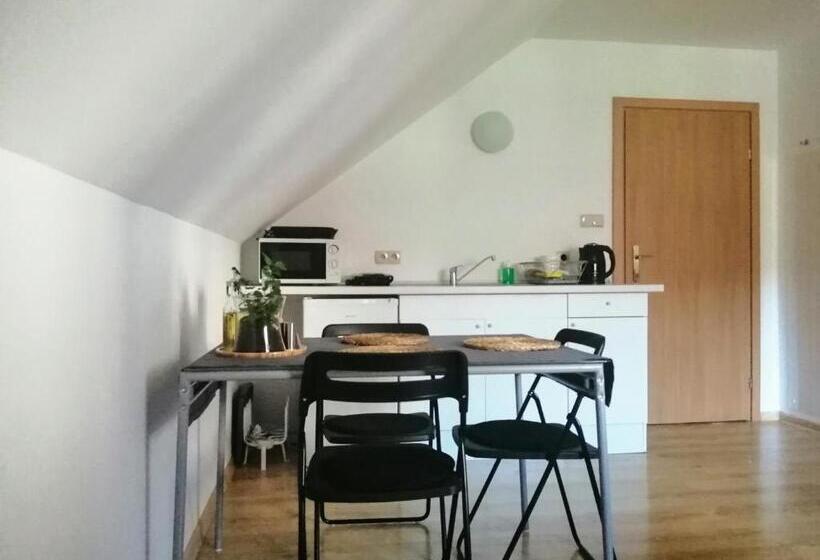 Трехместный Номер Superior, Molonówka Guest House
