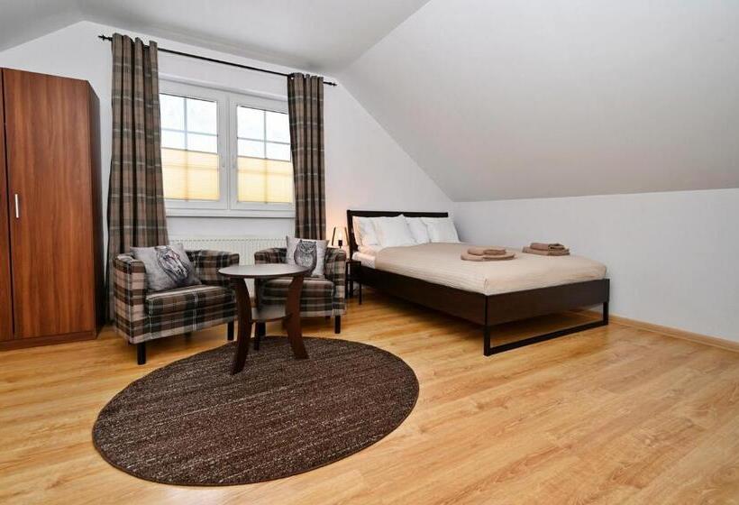 Трехместный Номер Superior, Molonówka Guest House
