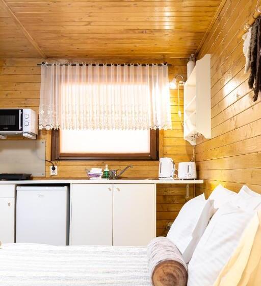 Шале 1 Спальня, Molonówka Guest House