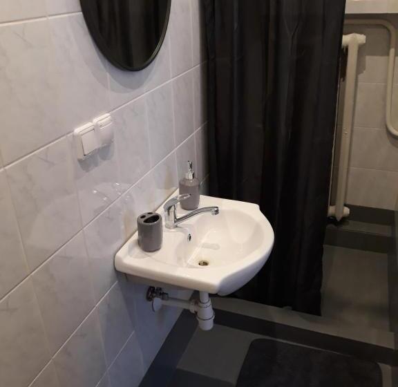 Quarto Triplo Estandar, Jak Sobie Pościelisz Tak Się Wyśpisz
