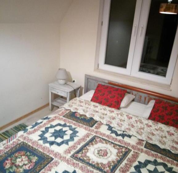 Quarto Estandar Banheiro Compartilhado, Jak Sobie Pościelisz Tak Się Wyśpisz
