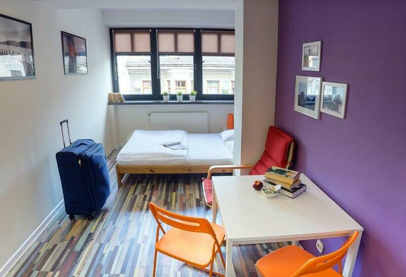 Номер Стандарт Совместная Ванная, Hello Hostel & Apartments