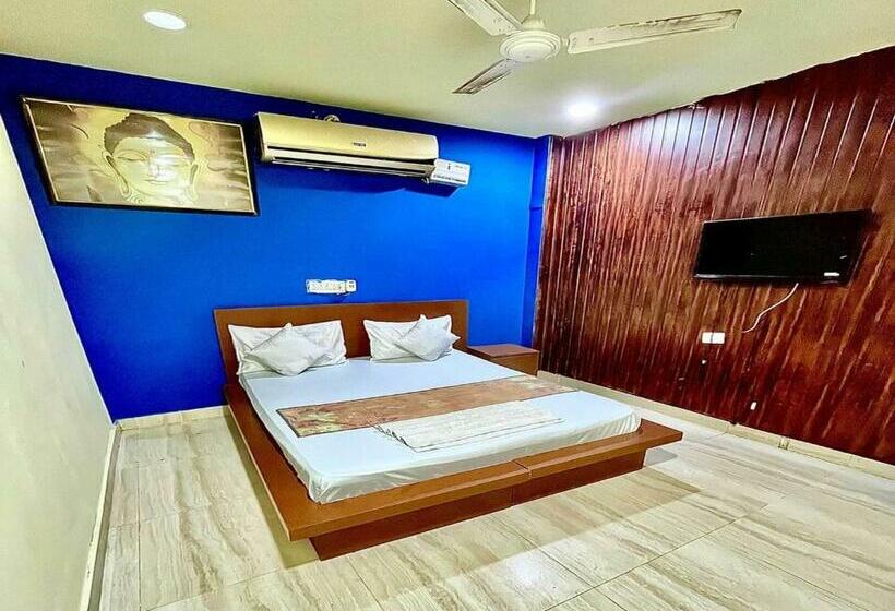 Трехместный Номер Классика, Oyo 80774c Yaduvanshi Inn