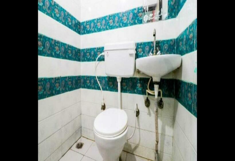 Трехместный Номер Deluxe, Oyo 80774c Yaduvanshi Inn