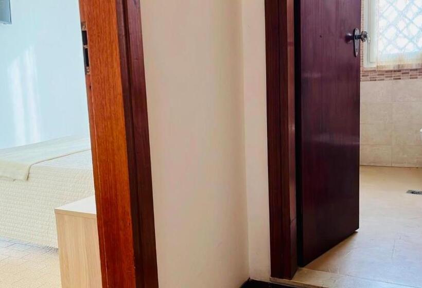 اتاق سوپریور چهار تخته, Lima