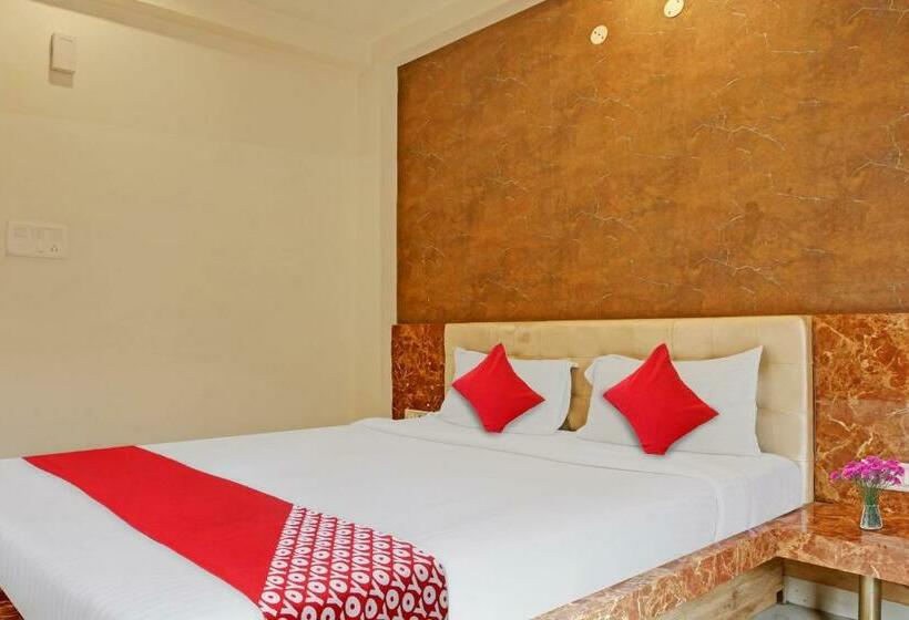 اتاق کلاسیک سه تخته, Flagship Bliss Inn