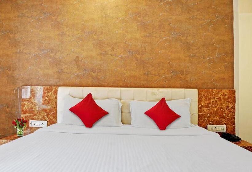 اتاق کلاسیک سه تخته, Flagship Bliss Inn