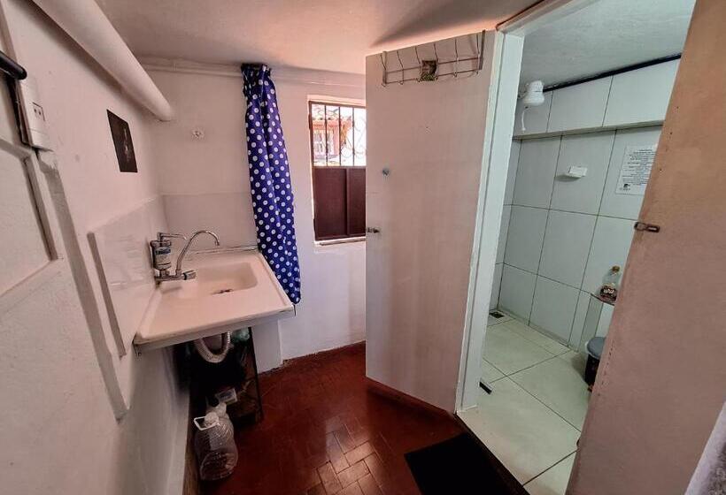 Четырехместный Номер Стандарт, La Musica Hostel Ouro Preto