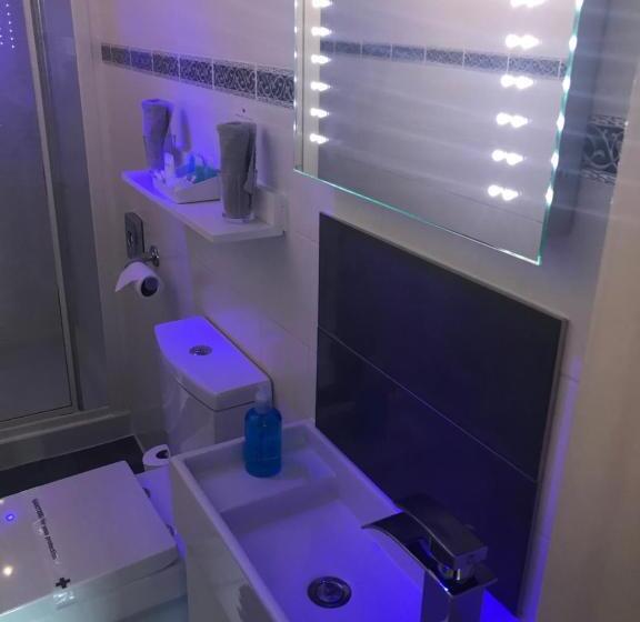חדר בסיסי, Beechwood Ensuite Guest House