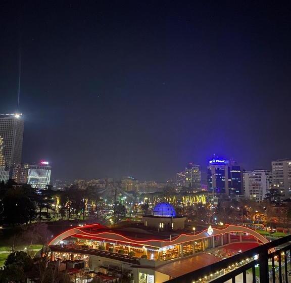 스탠다드 스튜디오 (전망), Central Park Rooms