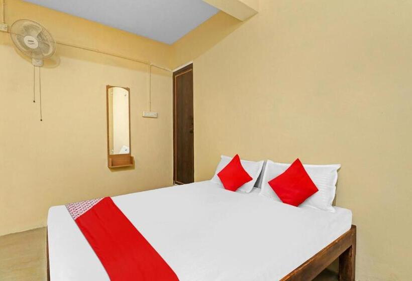 חדר קלאסי לשלושה, Flagship Sri Sai Boarding And Lodging