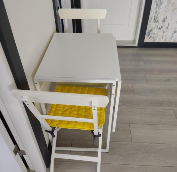 اتاق خانوادگی, Eluxi̇o Sui̇te