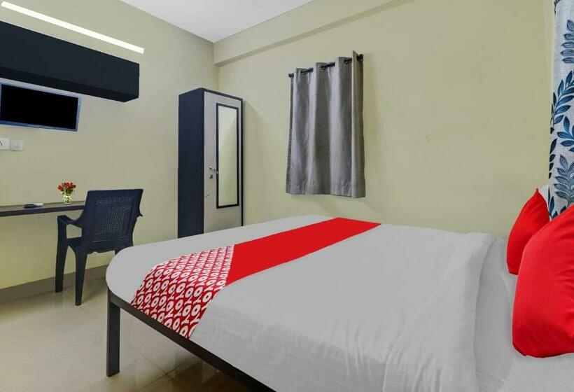 غرفة كلاسيكية ثلاثية, O Ruby Grand Inn Nallagandla