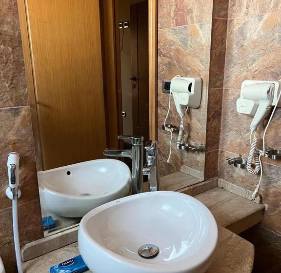اتاق استاندارد چهار تخته با چشم‌انداز دریا, Sea View House