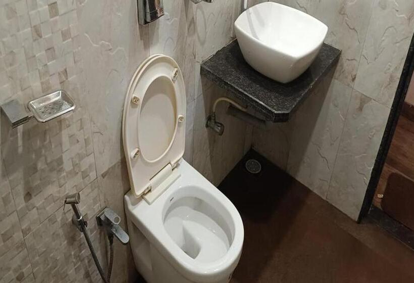 اتاق لوکس, Dwarka