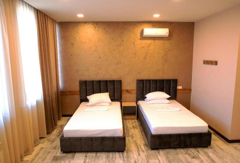 디럭스 룸, B H Y Guesthouse In Yerevan