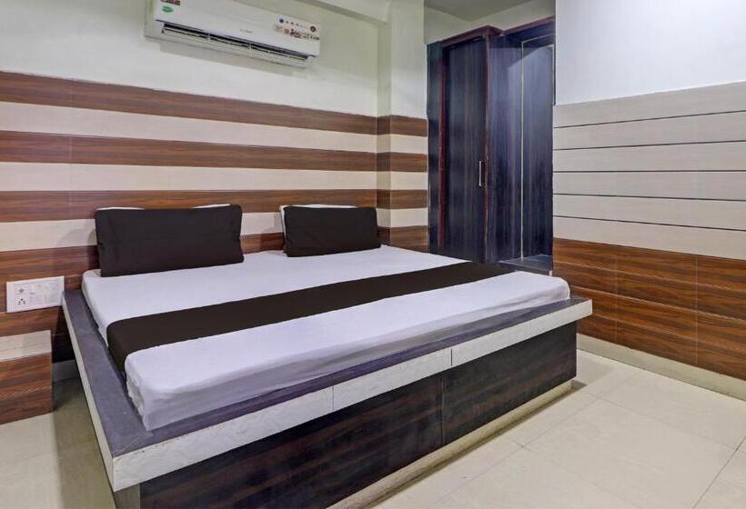 三人经典房间, Collection O The Legend Hotel, Hisar