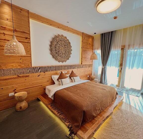 اتاق استاندارد با چشم‌انداز استخر, Molly Resort Bohol