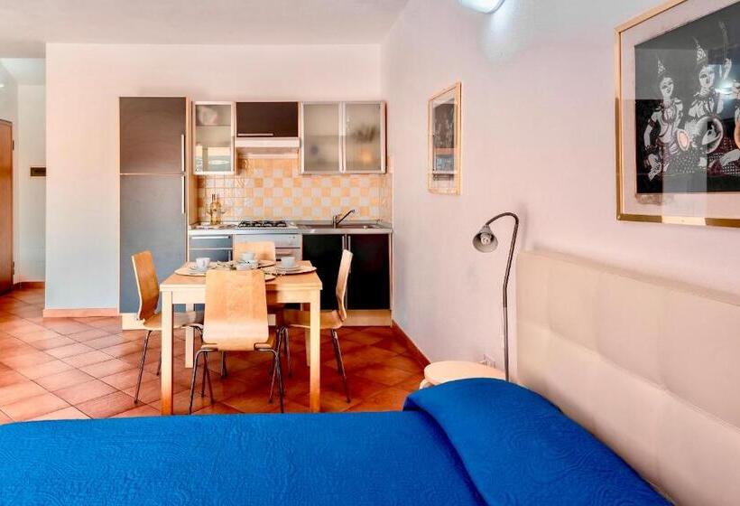 Escritório Superior, Apartments With Swimming Pool In Santa Teresa Di Gallura