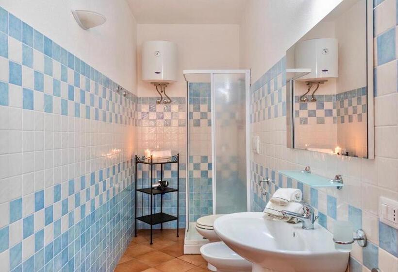 Apartamento 1 Dormitório, Apartments With Swimming Pool In Santa Teresa Di Gallura