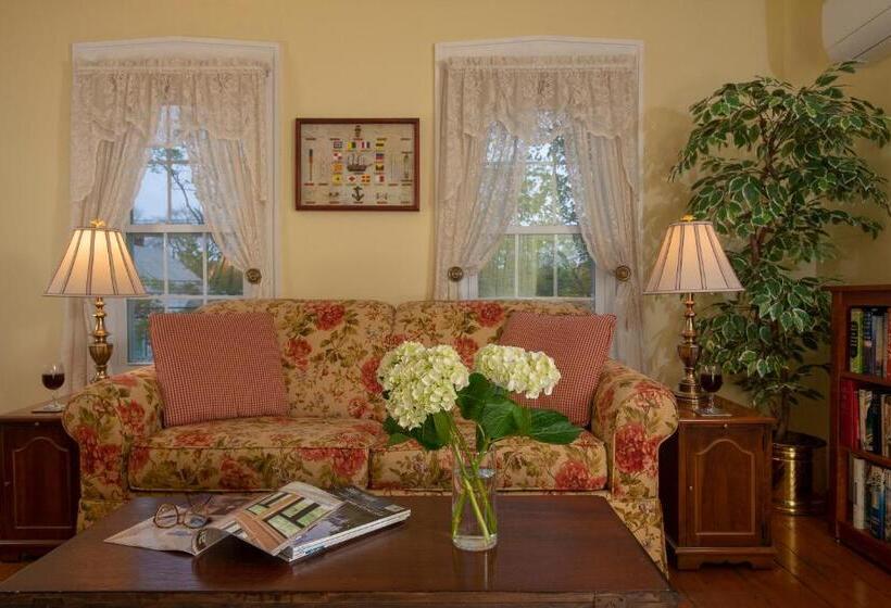 Люкс, Camden Maine Stay Inn