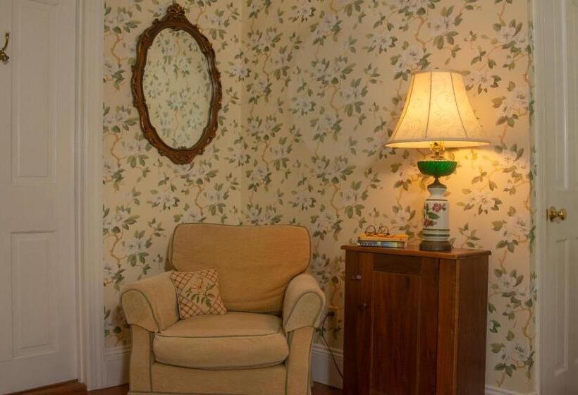 Номер Стандарт Вид на Сад, Camden Maine Stay Inn