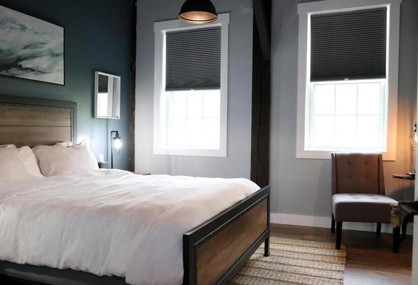 Номер Superior, Old Mill Inn