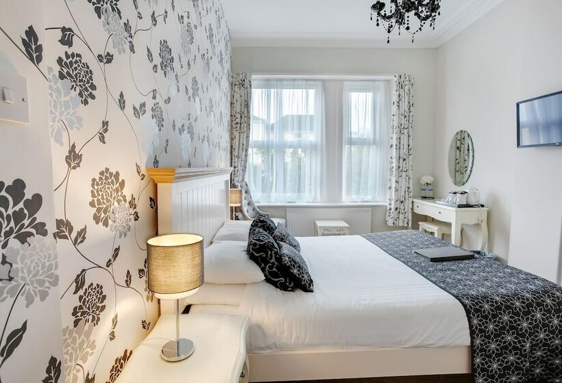 Номер Superior, Trelawney Hotel   Guest House