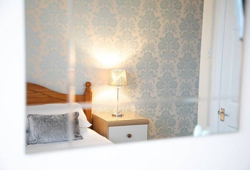 Номер Basic, Trelawney Hotel   Guest House