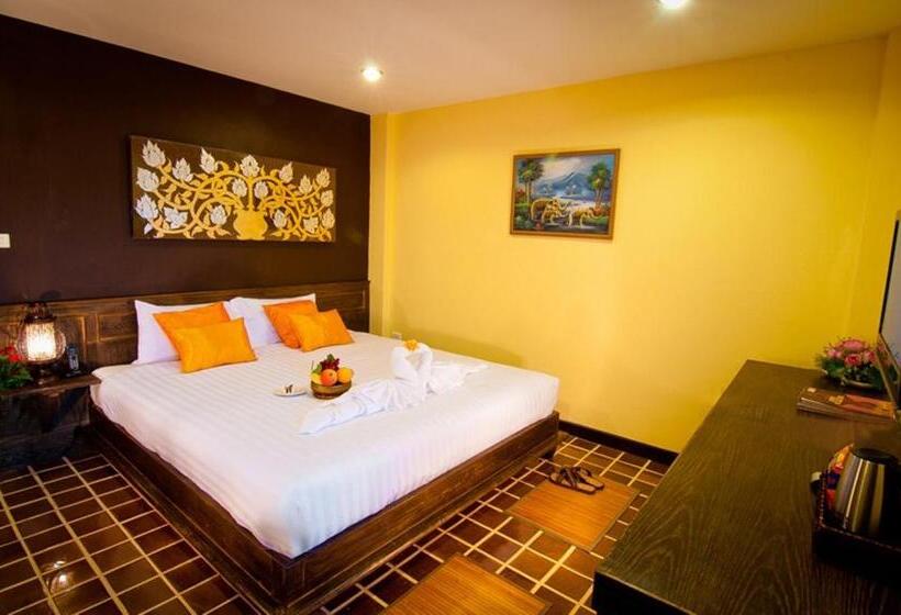 اتاق لوکس, Cm Night Bazaar Boutique Hotel โรงแรม ซี เอ็ม ไนท์บาซาร์ บูทีค   Sha Plus Certified