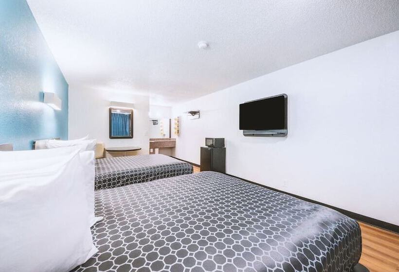 חדר סטנדרט שתי מיטות זוגיות, Sky Palace Inn & Suites By Jasper Beeville