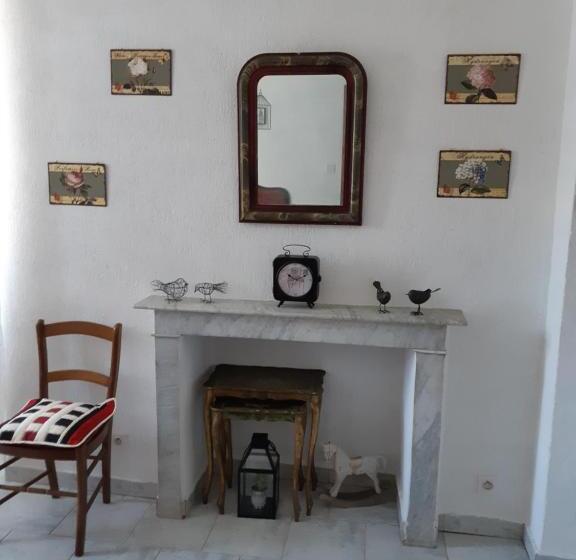 Номер Стандарт, A Casa Aperta