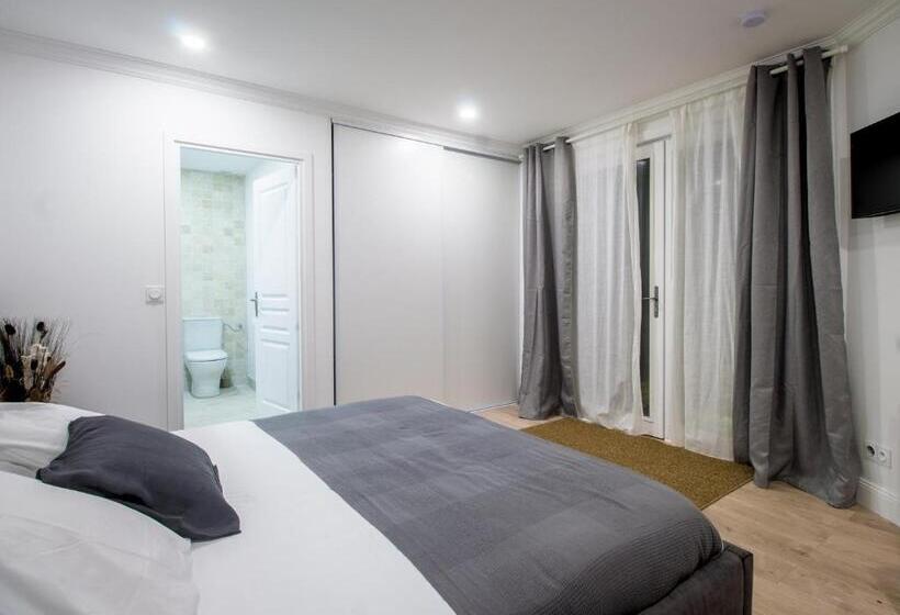 Номер Deluxe Кровать Кинг, Maya Appartements & Suites