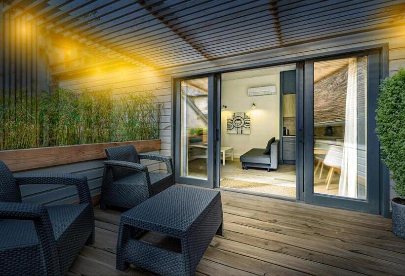 Апартаменты Пентхаус 1 Спальня, Maya Appartements & Suites