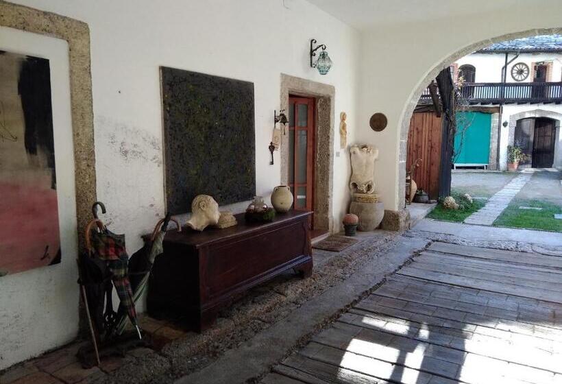 Стандартный Номер Кровать Кинг, Sot La Cleva