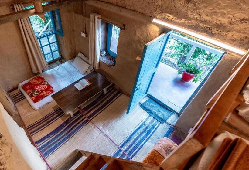 家庭间, Vista Hostel Jeolikote, Nainital