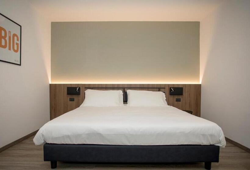 Номер Superior Кровать Кинг, Moody Smart & Comfy