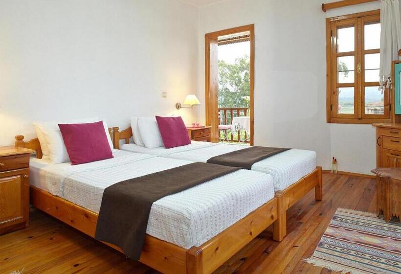 Вилла 3 Спальни, Villa Vali