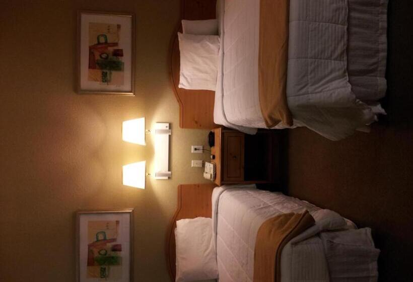 Люкс, Americas Best Value Inn & Suites Winnie