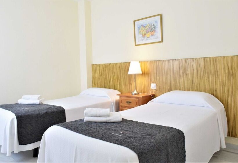 Апартаменты 2 Спальни, Serinamar  Los Naranjos De Marbella
