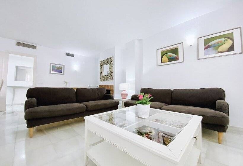 شقة 3 غرف, Serinamar  Los Naranjos De Marbella