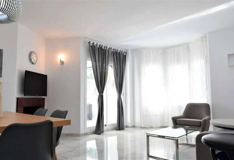 Апартаменты Пентхаус 1 Спальня, Serinamar  Los Naranjos De Marbella